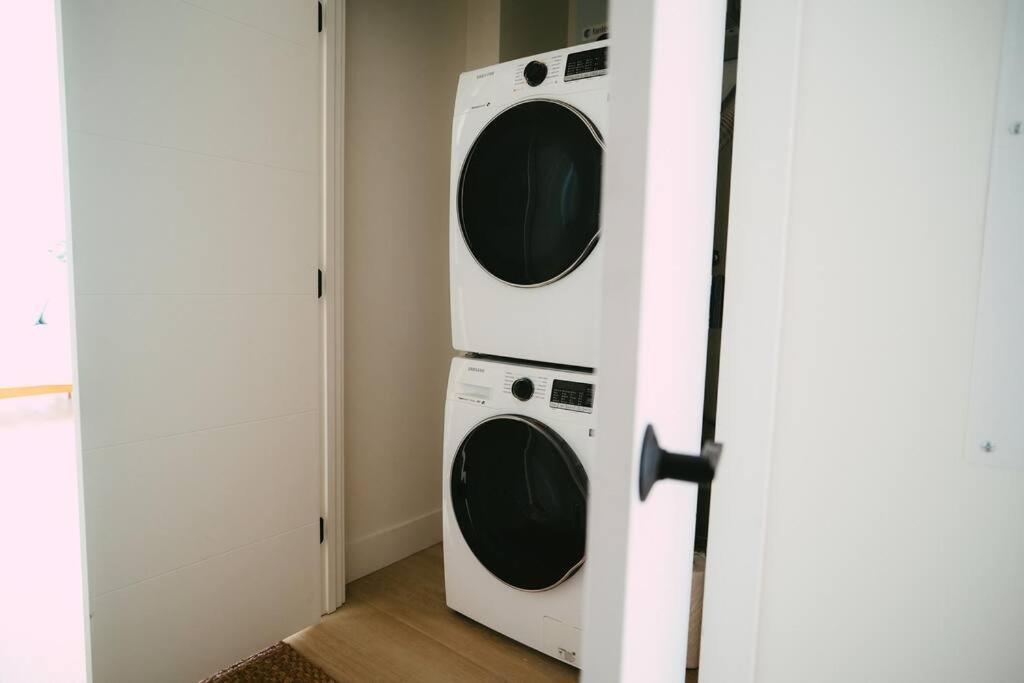 Appartement Chic Cozy Retreat - 2Br - Stunning North End Views à Halifax Extérieur photo
